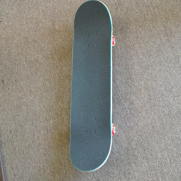 Toy Machine Complete - Picture 6 of 6